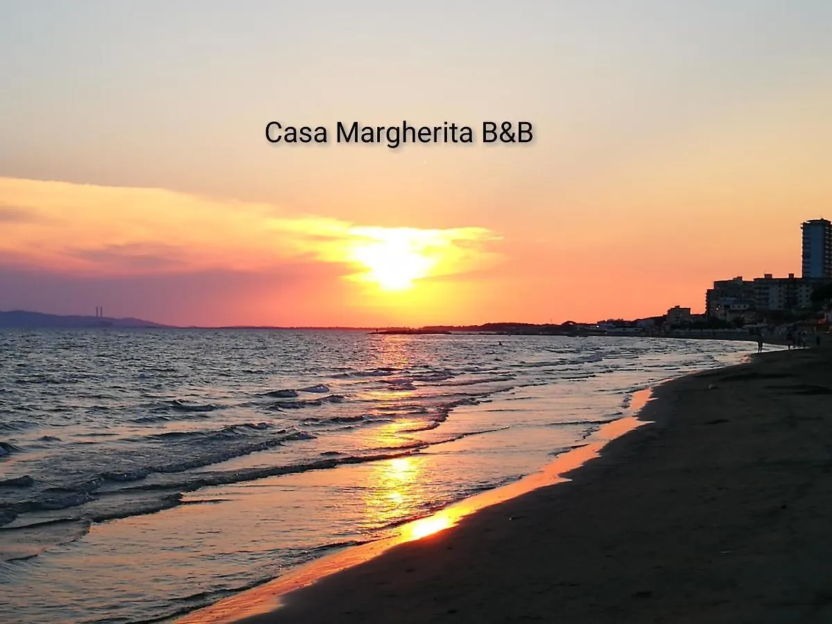 Casa Margherita Affittacamere B&B 0*, Follonica Italy